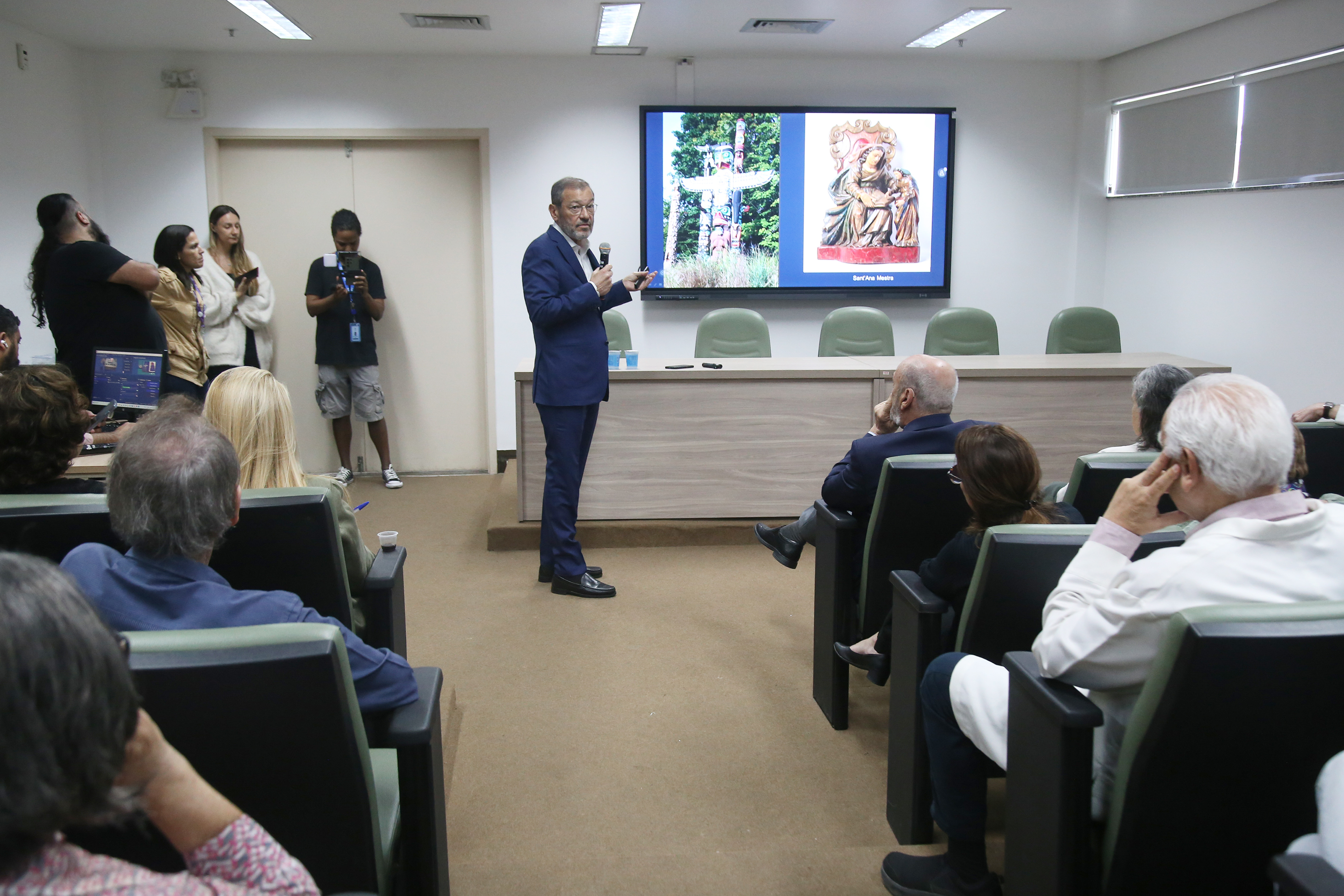 palestra no labirinto do cerebro - dr paulo niemeyer filho 011