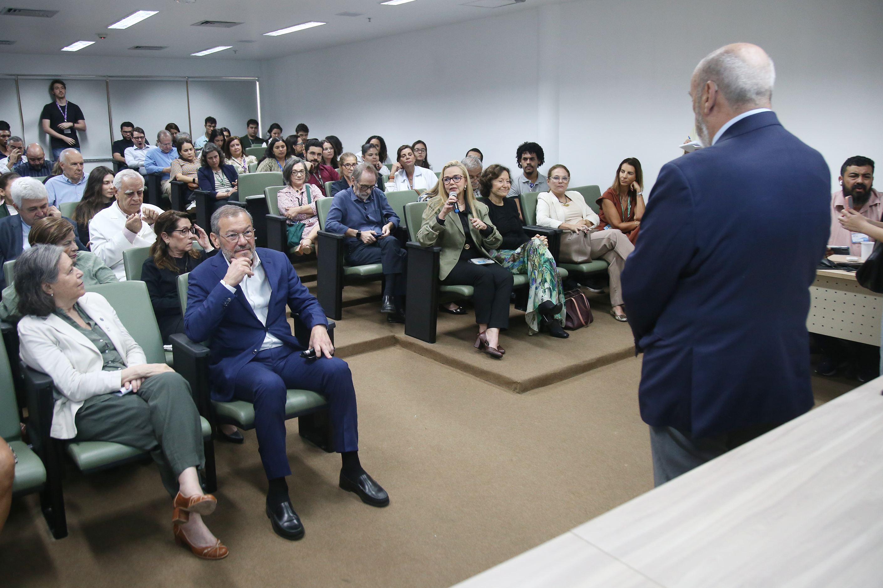 palestra no labirinto do cerebro - dr paulo niemeyer filho 023