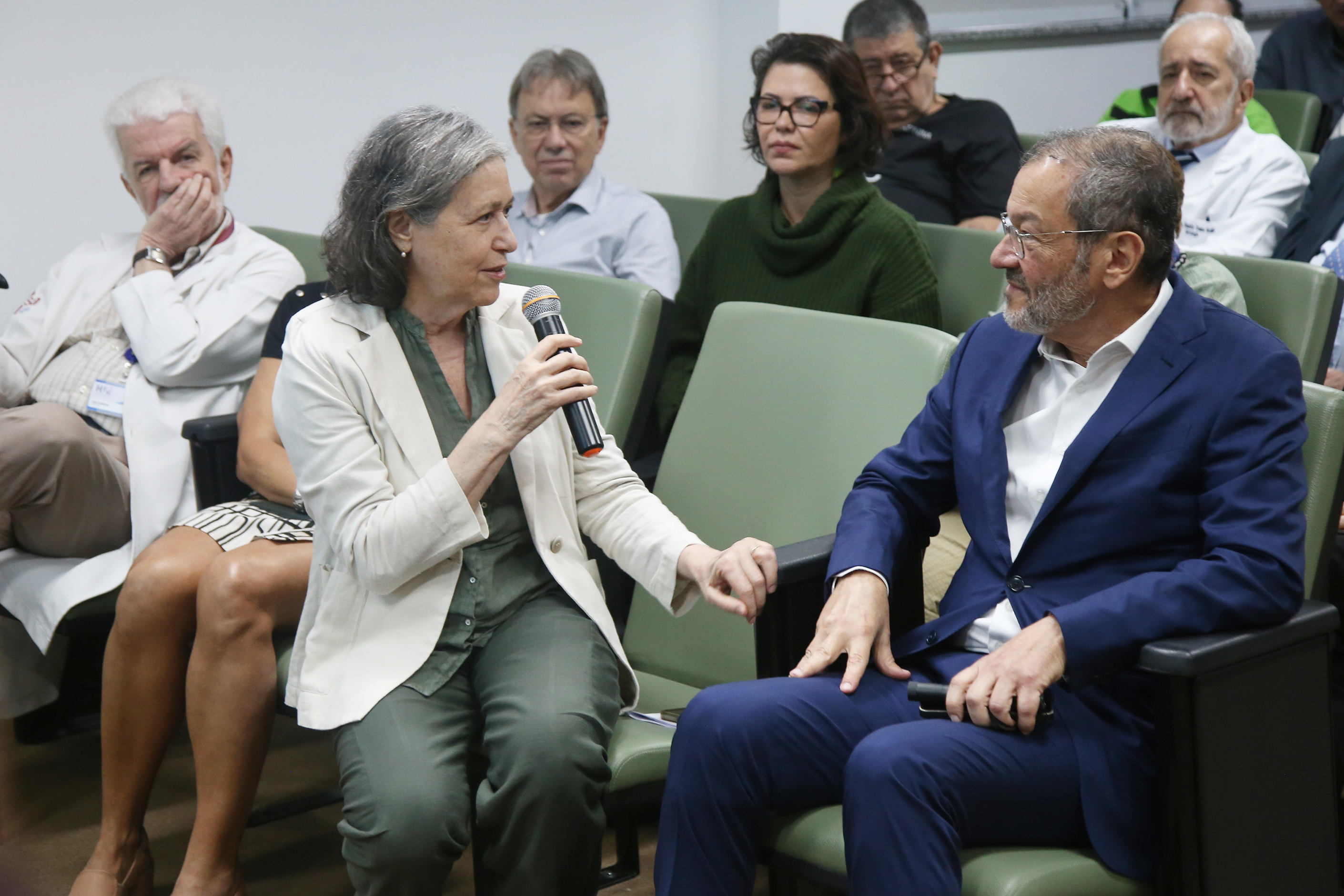 palestra no labirinto do cerebro - dr paulo niemeyer filho 029